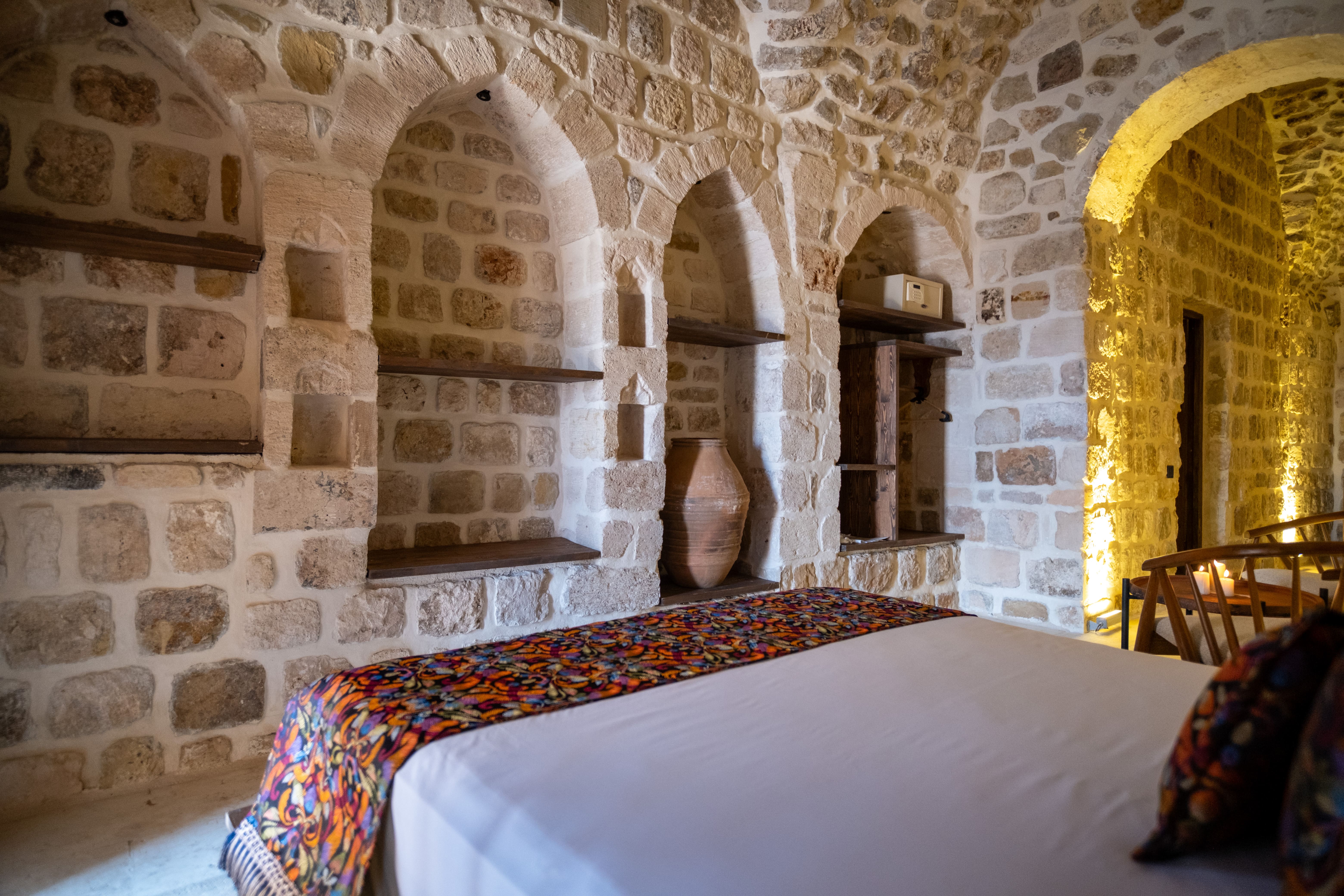 Deluxe Jakuzili Suite – Avlu Manzaralı, 2. Kat